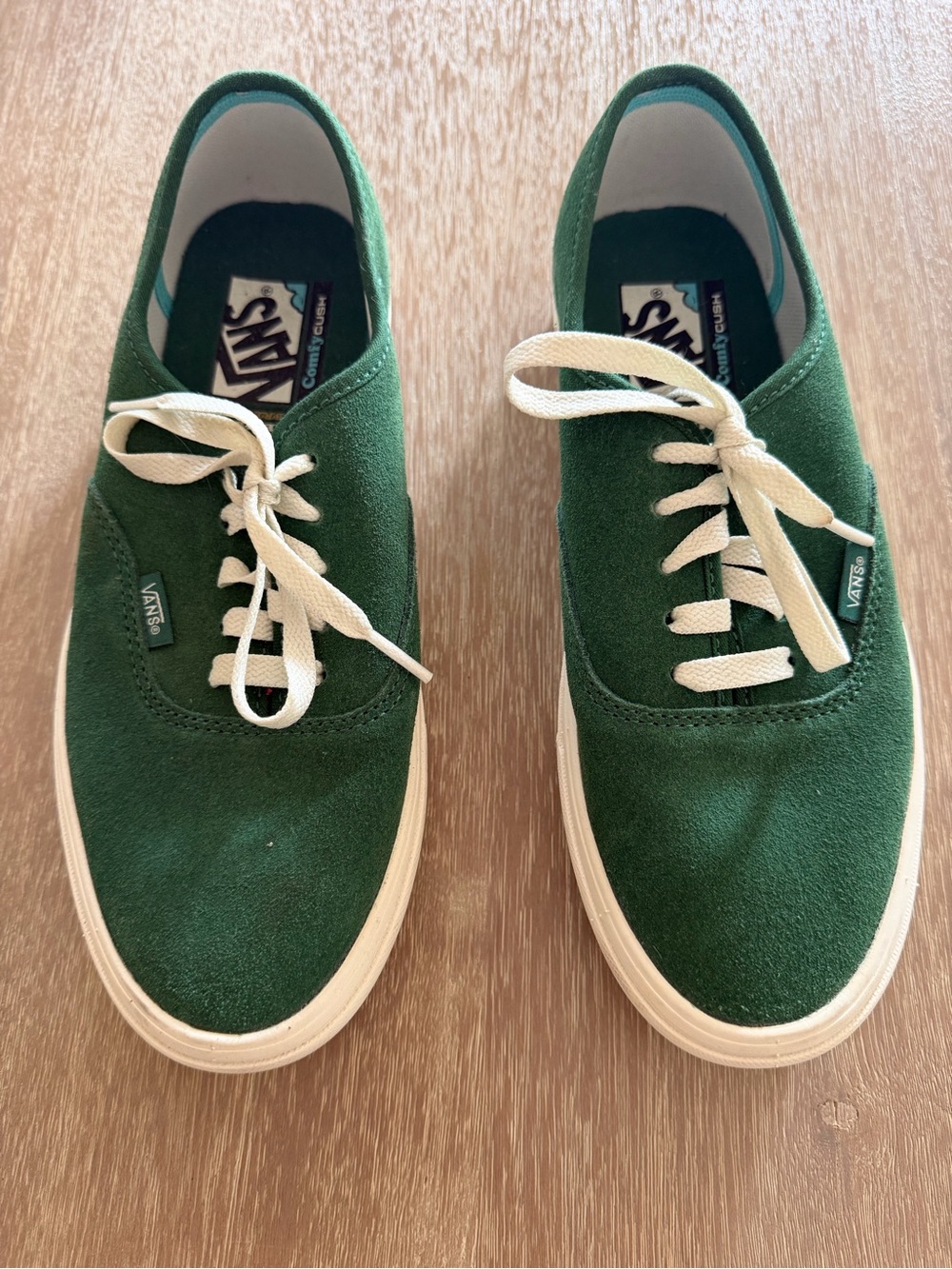 Vans Authentic Women Green Suede Low-Top Sneakers  (comfort edition))
